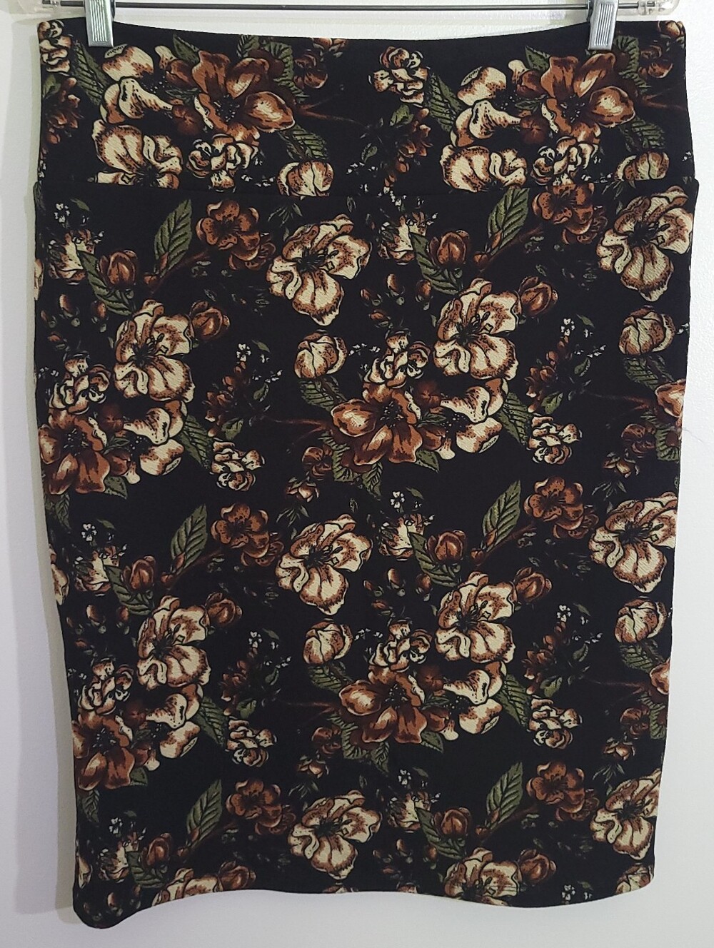 LuLaRoe Cassie Floral Stretch Knit Pencil Skirt XL Dark Moody Vintage Romance